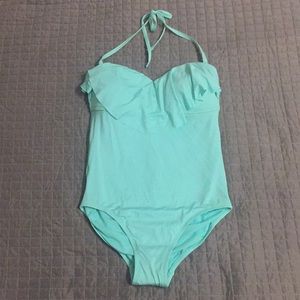 One piece bathing suit